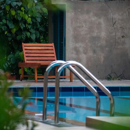 Villa Tranquil Kandy Peradeniya Buitenkant foto